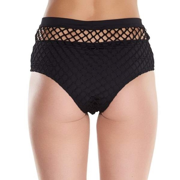 Iheartraves Netted High Waisted Shorts - Picture 3 of 3